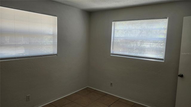 565 3RD AVENUE, Daytona Beach, FL 32114