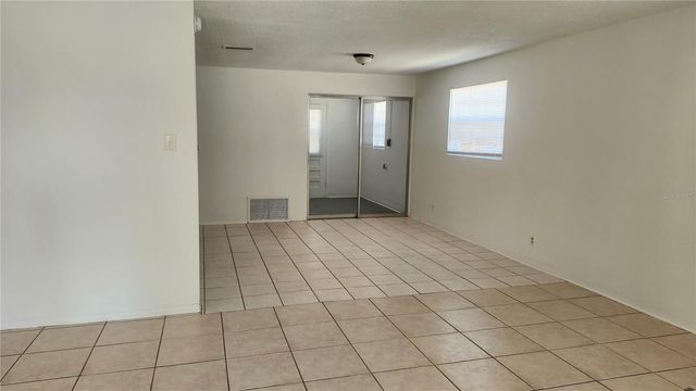 565 3RD AVENUE, Daytona Beach, FL 32114