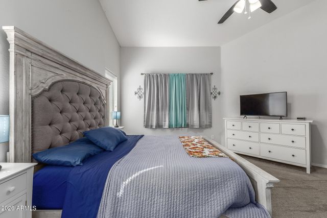 2403 E Rosemonte Drive, Phoenix, AZ 85050