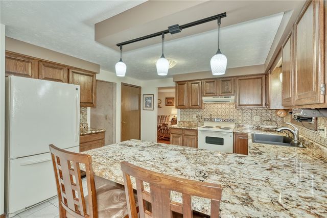 1443 Loughton Drive, Webster, NY 14580