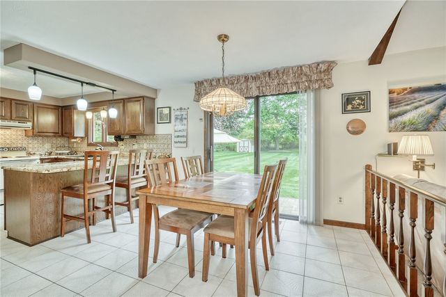 1443 Loughton Drive, Webster, NY 14580