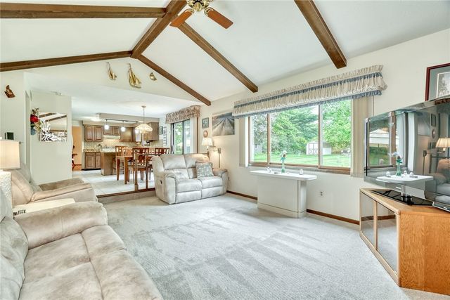 1443 Loughton Drive, Webster, NY 14580