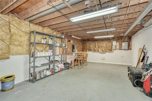 1443 Loughton Drive, Webster, NY 14580
