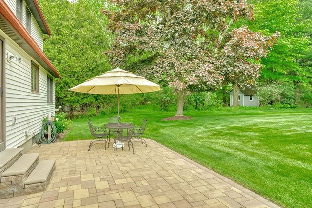 1443 Loughton Drive, Webster, NY 14580