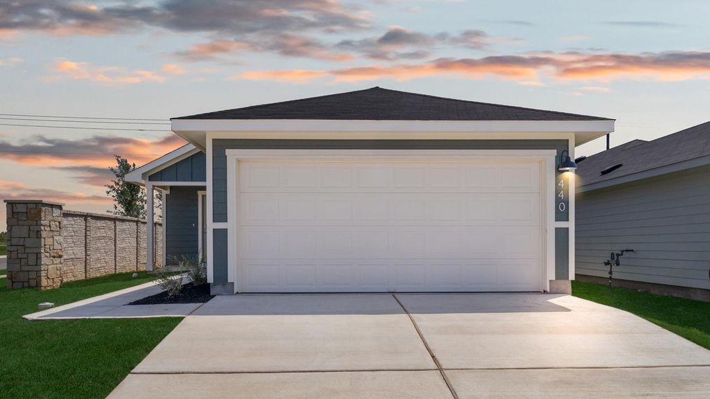 220 Garcia ST, Buda, TX 78610