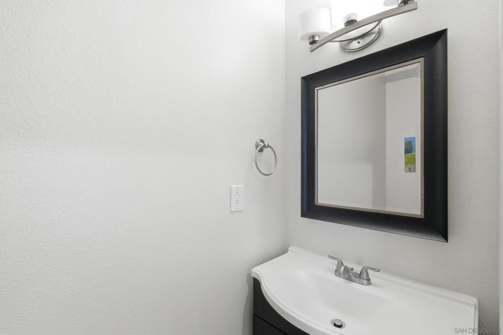 Image 25 of property listing at 4639 Iroquois Ave, San Diego, CA 92117