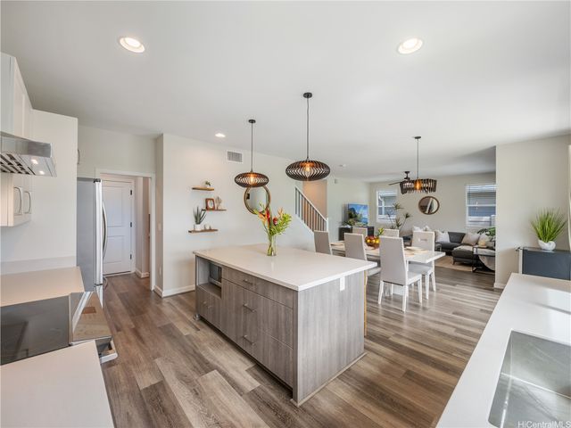 91-5408 Kapolei Parkway 37, Kapolei, HI 96707