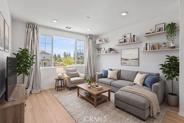 16571 Wyndham 9, Fontana, CA 92336