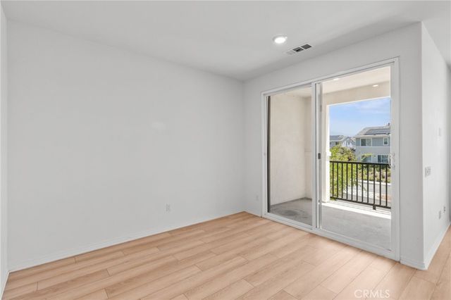 16571 Wyndham 9, Fontana, CA 92336