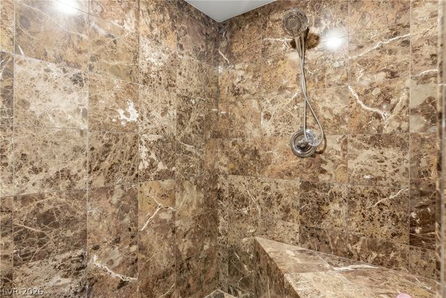 360 East Desert Inn Road 607, Las Vegas, NV 89109