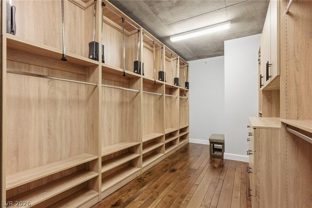 360 East Desert Inn Road 607, Las Vegas, NV 89109