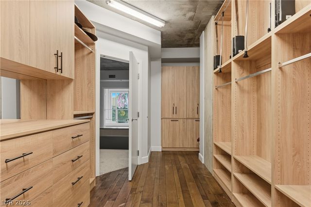 360 East Desert Inn Road 607, Las Vegas, NV 89109