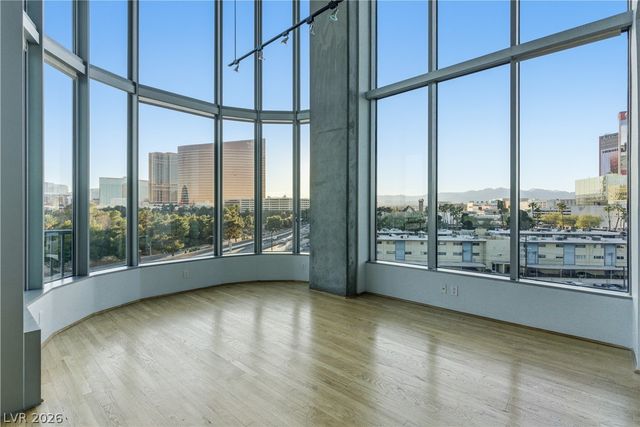 360 East Desert Inn Road 607, Las Vegas, NV 89109