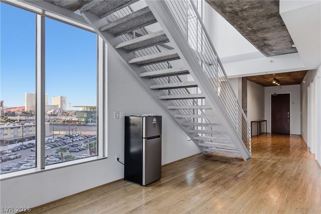 360 East Desert Inn Road 607, Las Vegas, NV 89109