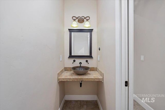 1625 Brookfield Court, Twin Falls, ID 83301