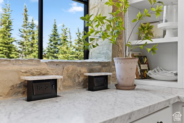 926 E AUTUMN DR, Brian Head, UT 84719