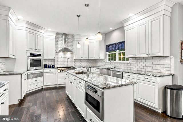445 WATERFORDS EDGE CT, Atco, NJ 08004