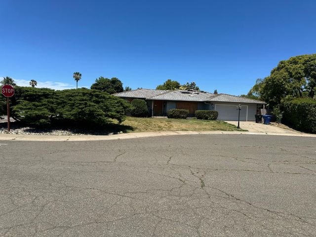 4424 Jasper Ct, Carmichael, CA 95608