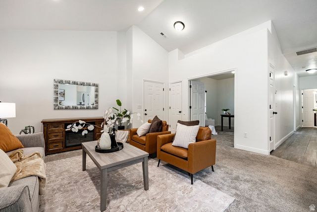 1844 W 2300 S, Woods Cross, UT 84087