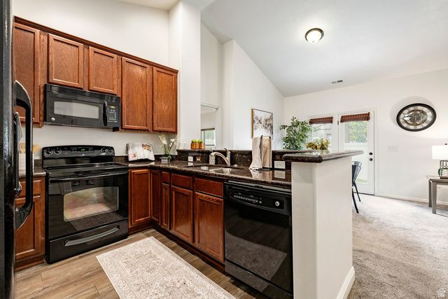 1844 W 2300 S, Woods Cross, UT 84087