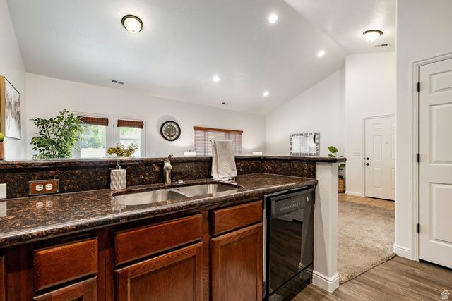 1844 W 2300 S, Woods Cross, UT 84087