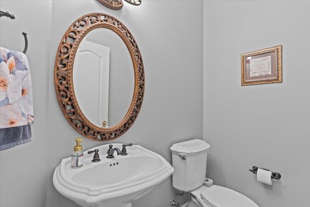 606 Royal Parkway, Dothan, AL 36305