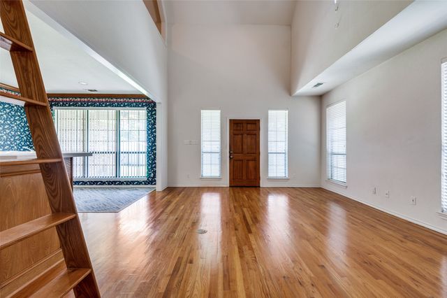 1521 Etain Road, Irving, TX 75060