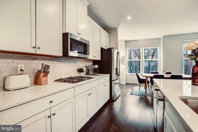 22317 SEABRING TER, Ashburn, VA 20148