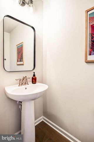 22317 SEABRING TER, Ashburn, VA 20148