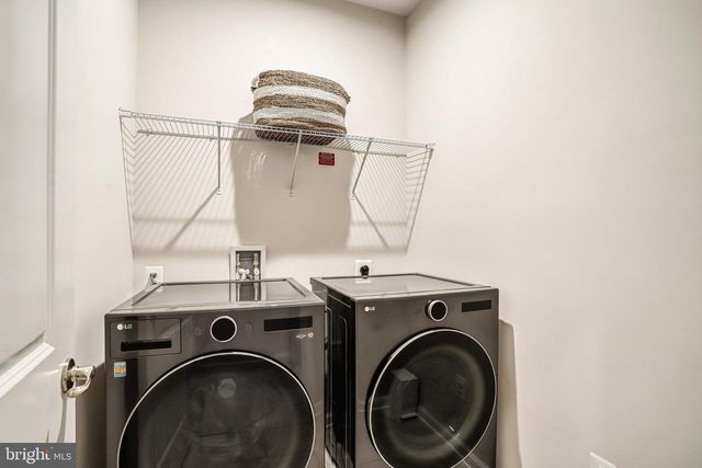 22317 SEABRING TER, Ashburn, VA 20148