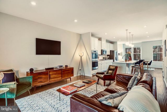 22317 SEABRING TER, Ashburn, VA 20148