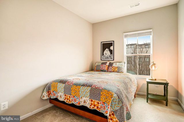 22317 SEABRING TER, Ashburn, VA 20148