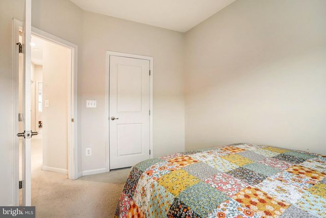 22317 SEABRING TER, Ashburn, VA 20148