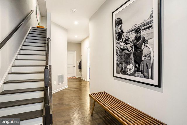 22317 SEABRING TER, Ashburn, VA 20148