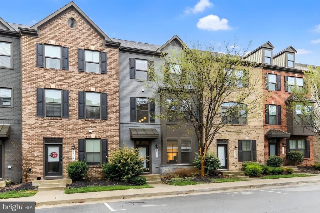 22317 SEABRING TER, Ashburn, VA 20148