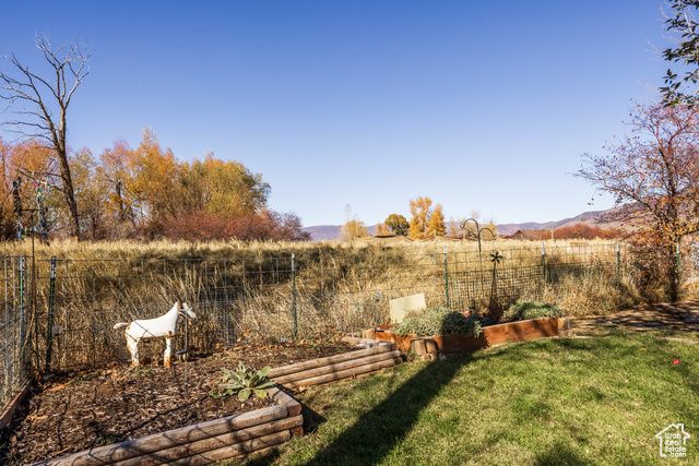 385 N HAWTHORNE DR, Kamas, UT 84036