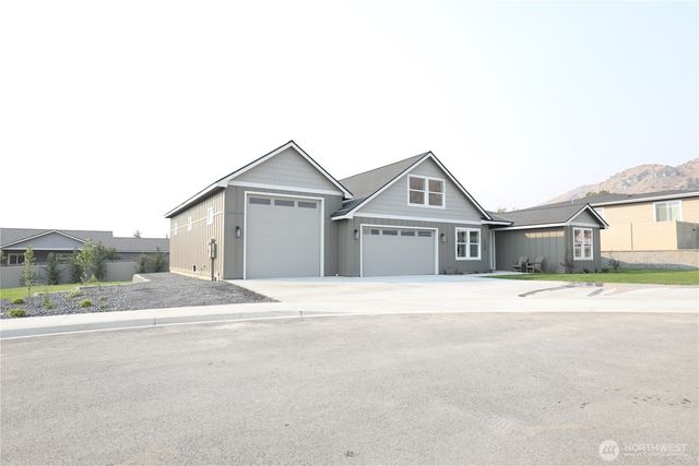 15009 Allison Place, Entiat, WA 98822