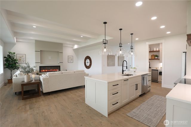 15009 Allison Place, Entiat, WA 98822