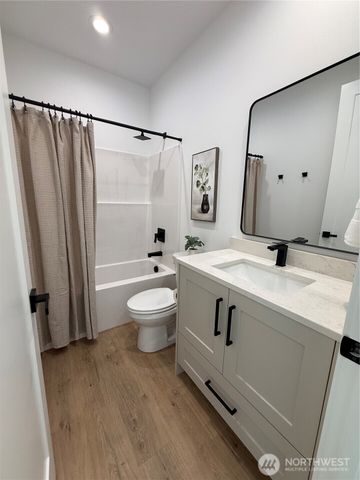 15009 Allison Place, Entiat, WA 98822