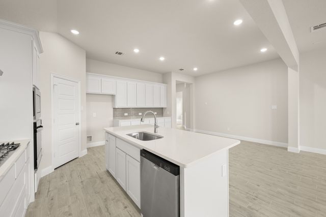 1101 Foxtail Drive, Justin, TX 76247