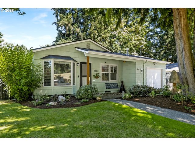 11507 Se YAMHILL St, Portland, OR 97216
