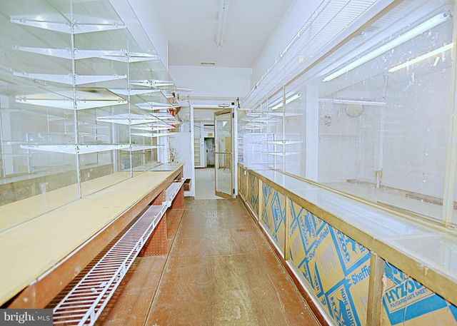 2525 E MONUMENT ST, Baltimore, MD 21205