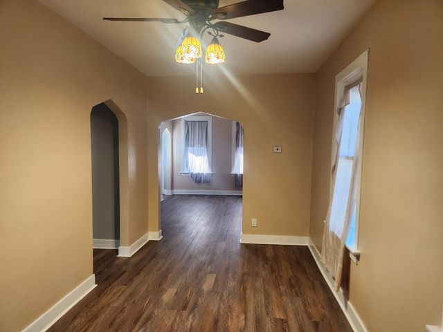 13933 S Michigan Avenue S, Riverdale, IL 60827