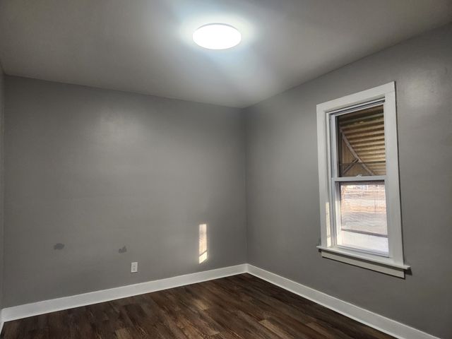 13933 S Michigan Avenue S, Riverdale, IL 60827