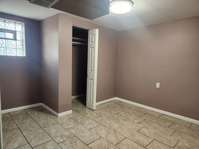 13933 S Michigan Avenue S, Riverdale, IL 60827