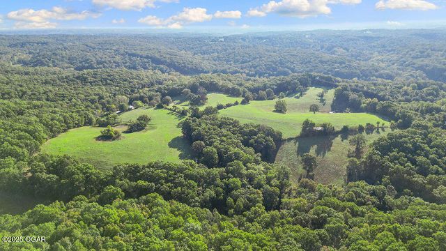 253 Raven Road, Noel, MO 64854