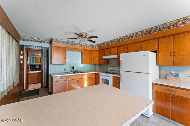 253 Raven Road, Noel, MO 64854