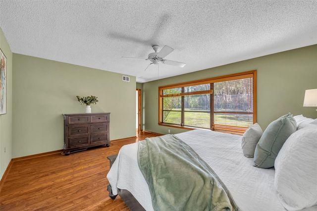 495 1ST STREET, Geneva, FL 32732