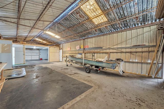 495 1ST STREET, Geneva, FL 32732