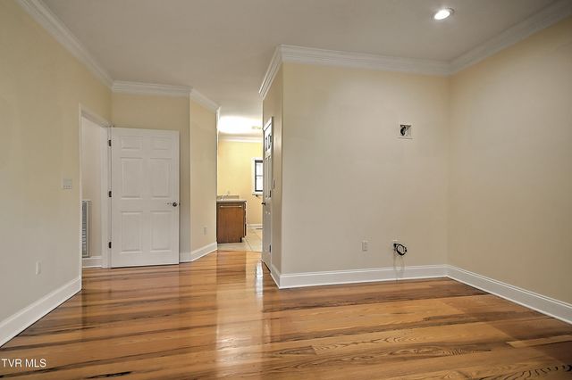 1320 Suntree Road, Unicoi, TN 37692